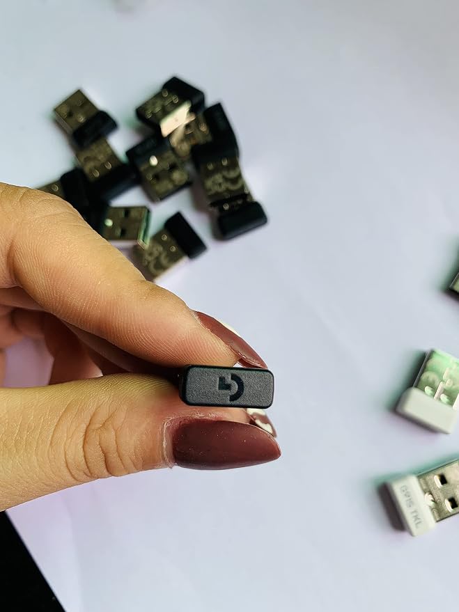 G915TKL black receiver