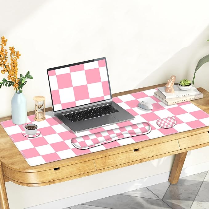 Pastel Pink White Checker