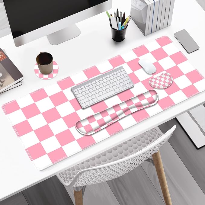 Pastel Pink White Checker