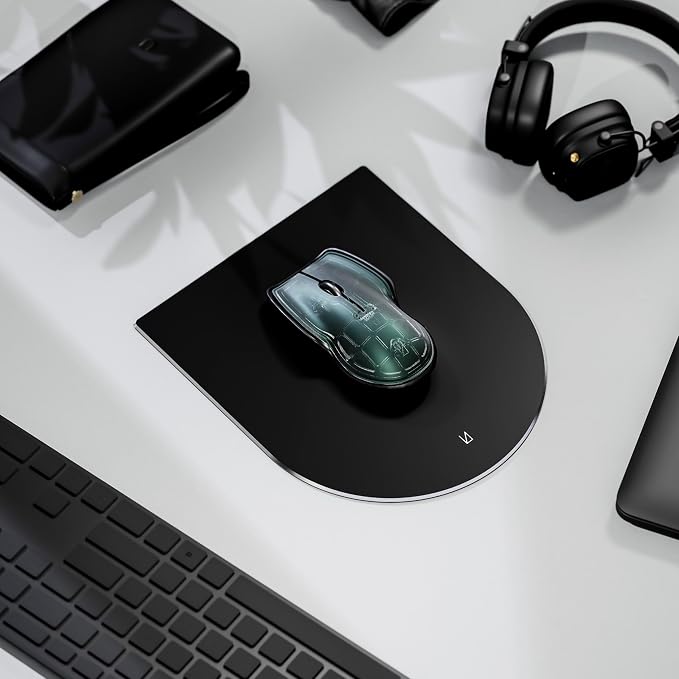 Green and Black Chroma