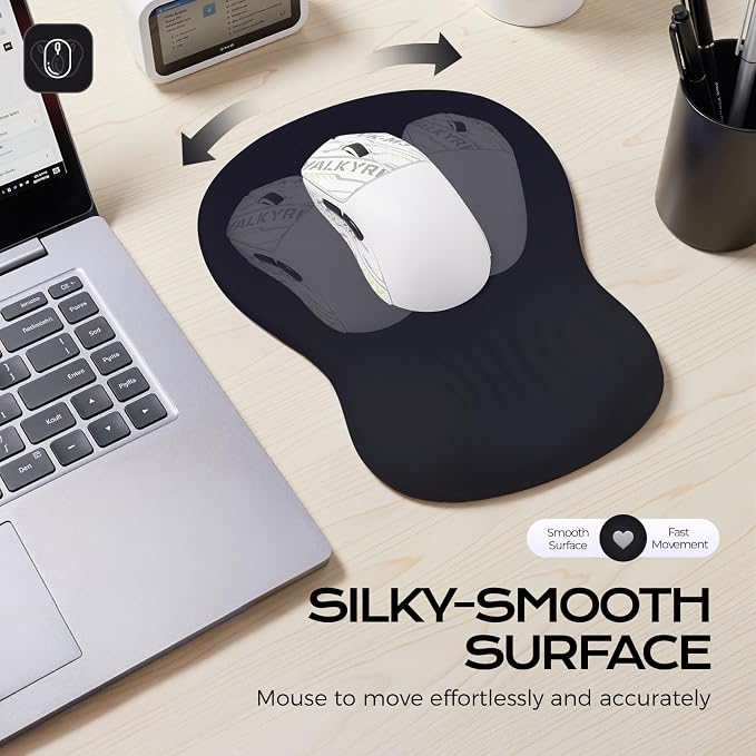 black mouse pad