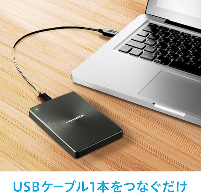 black (black 19-3911tcx)
