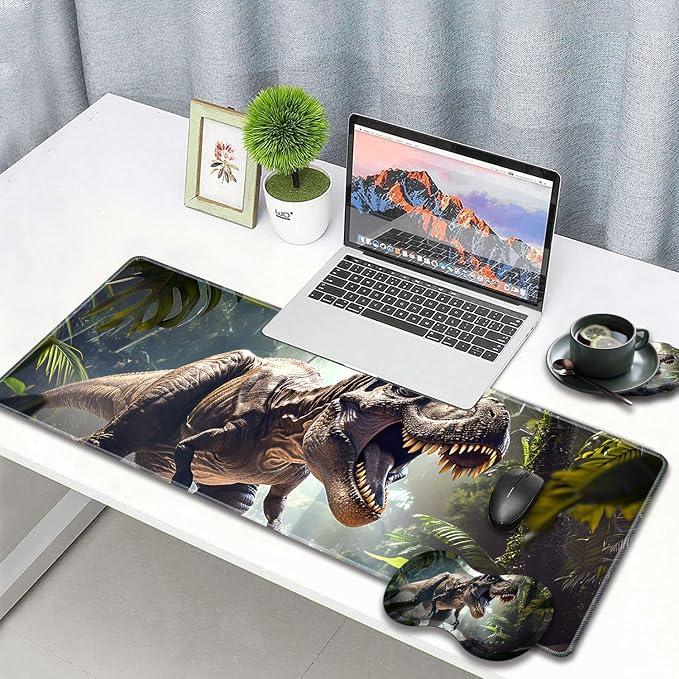 Dinosaur T-Rex in Jungle