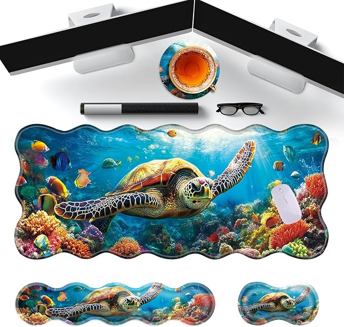 Swimming Sea Turtle